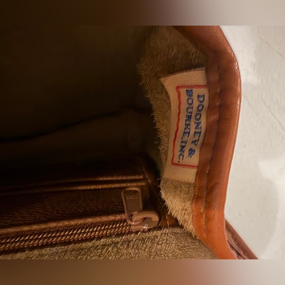 Dooney & Bourke Pebbled Leather Crossbody Saddle Bag Brown Vintage WellMade - Picture 7 of 11